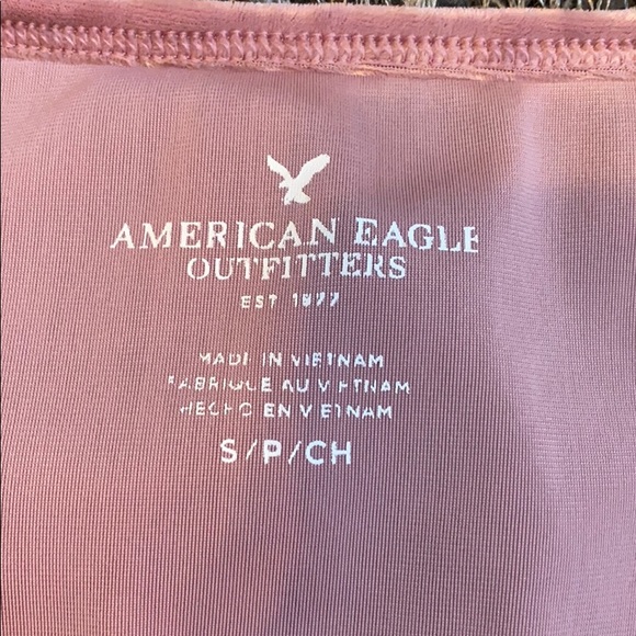 T-Shirt - Picture 3 of 3